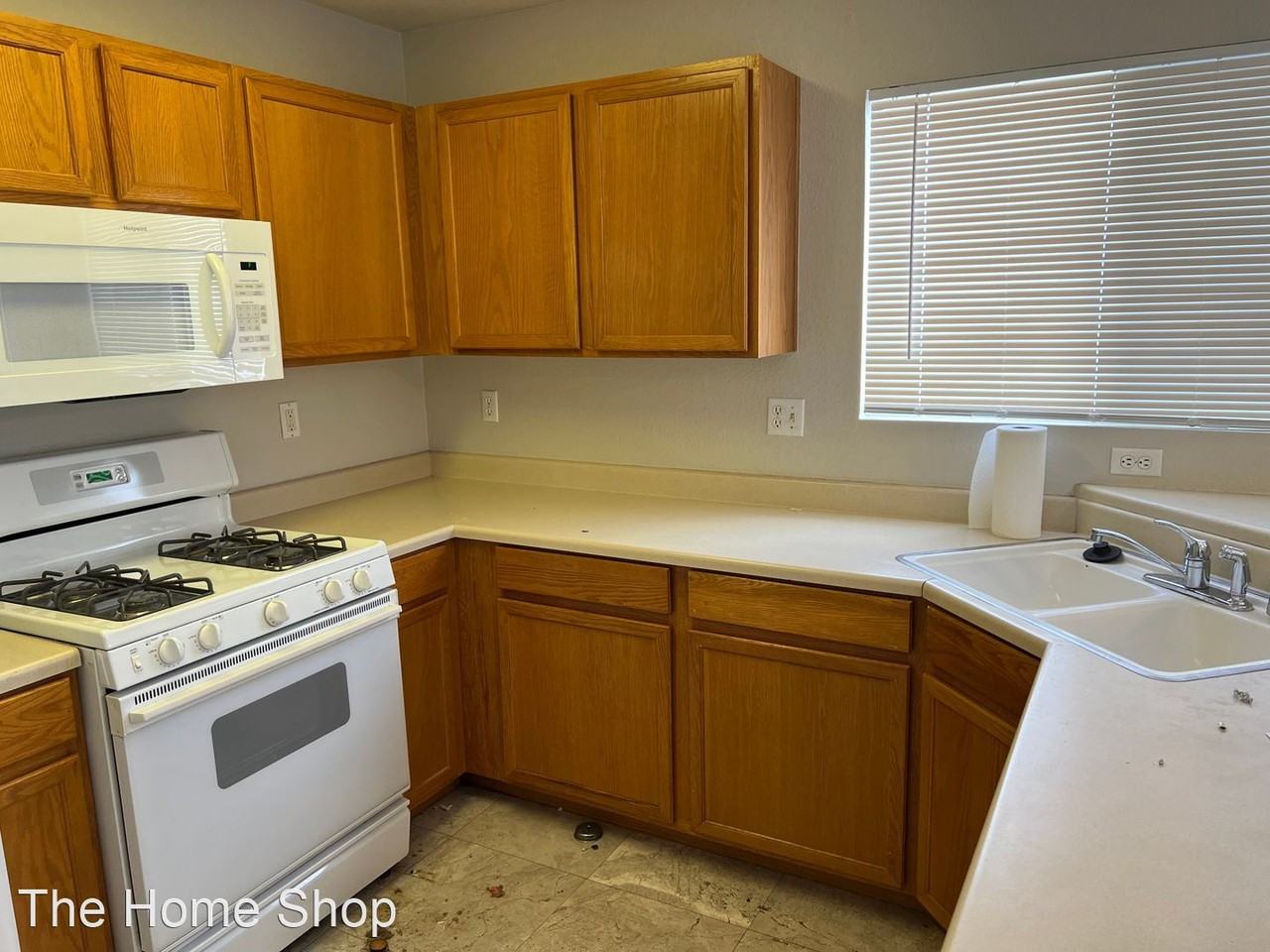 7901 Smokey Ridge Ct - Photo 3 of 7