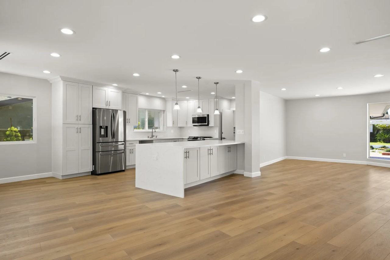 1630 Heather Ridge Dr - Photo 3 of 40