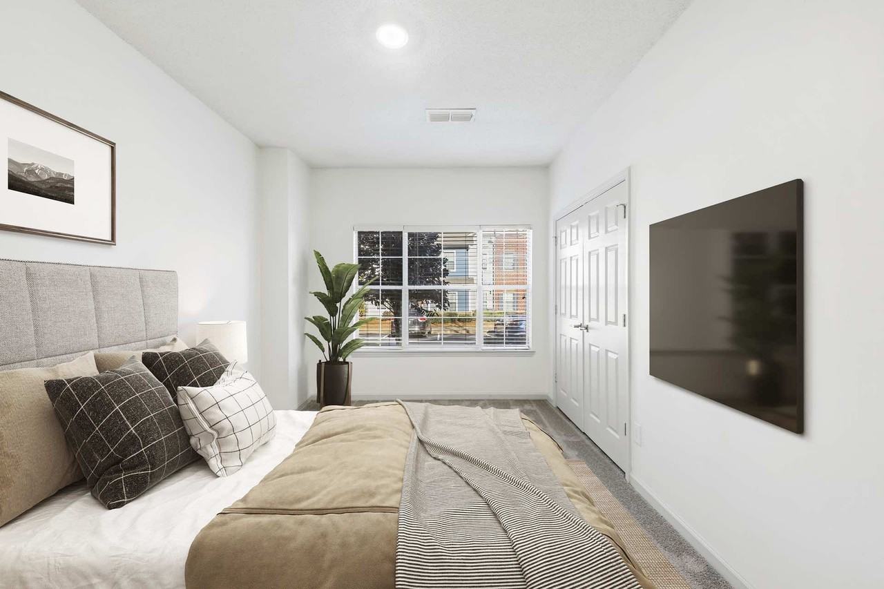 Halston South Point Apartment Homes - Photo 7 of 60