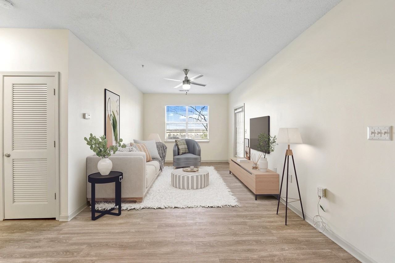 Halston Shiloh Valley Apartments - Photo 4 of 37