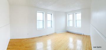 featured image of 5870 Rue Sherbrooke Ouest #5