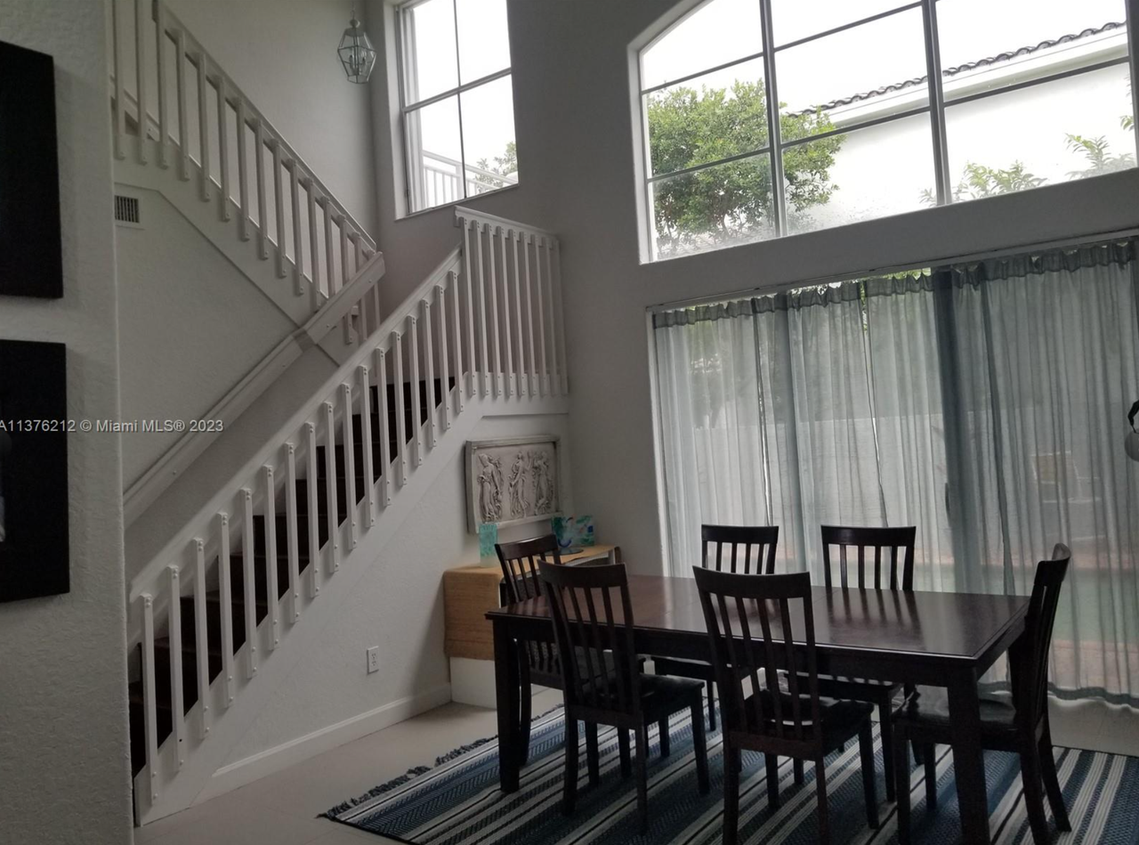 4719 Northwest 96th Place - Photo 3 of 13