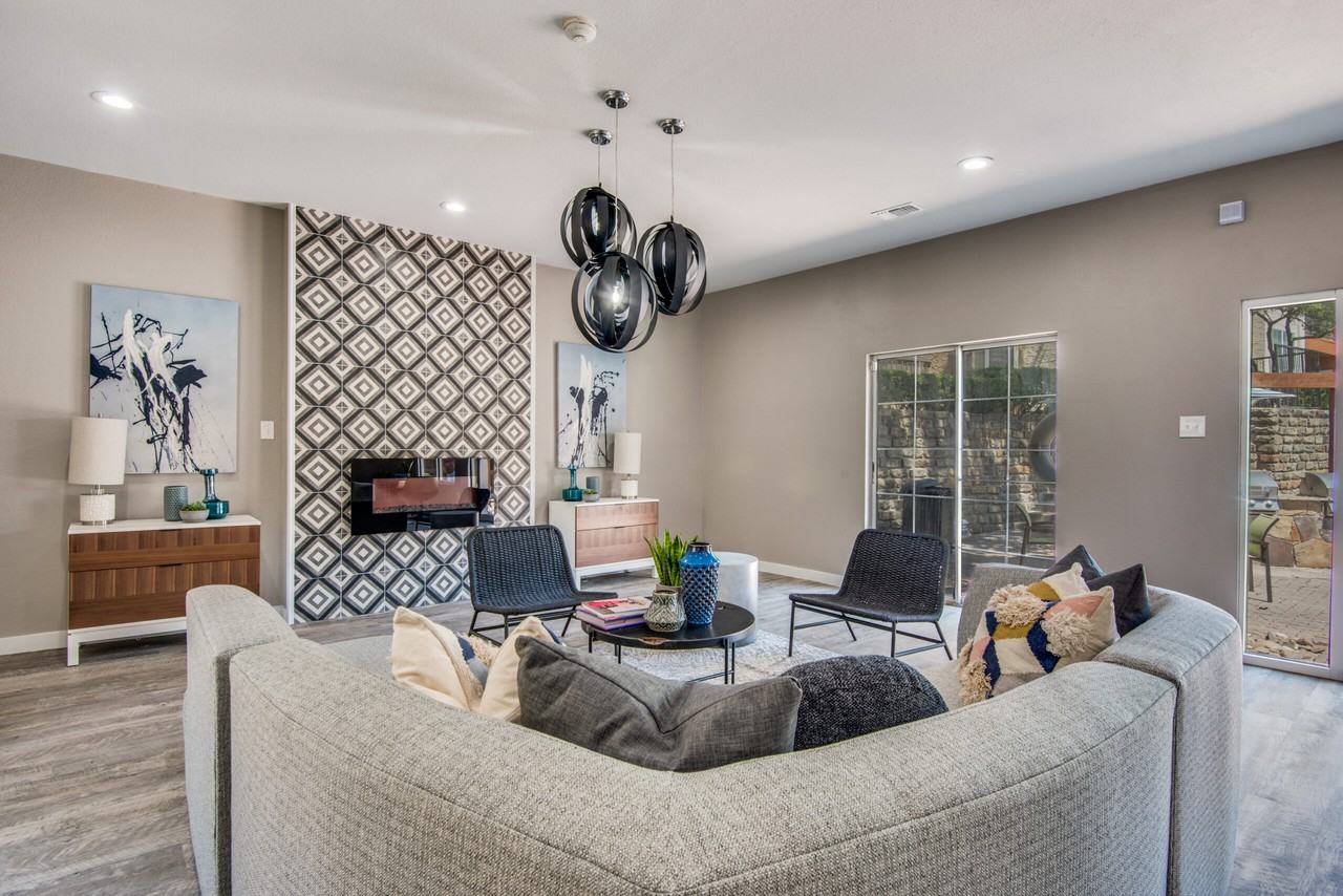 Estates at Las Colinas - Photo 4 of 48