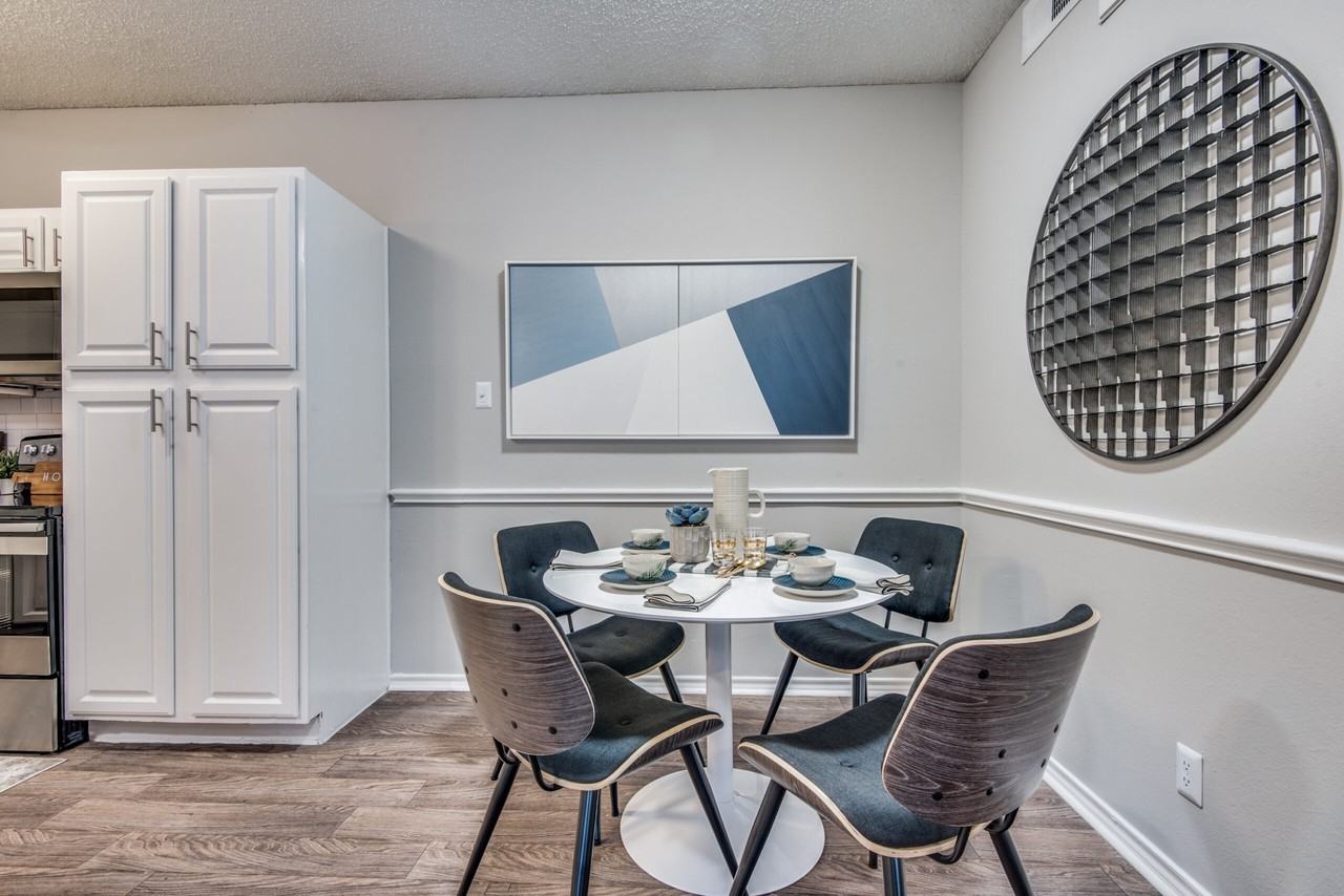 Estates at Las Colinas - Photo 2 of 48