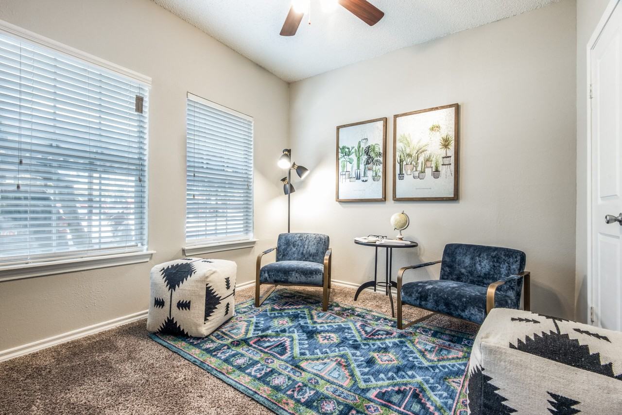 Estates at Las Colinas - Photo 6 of 48