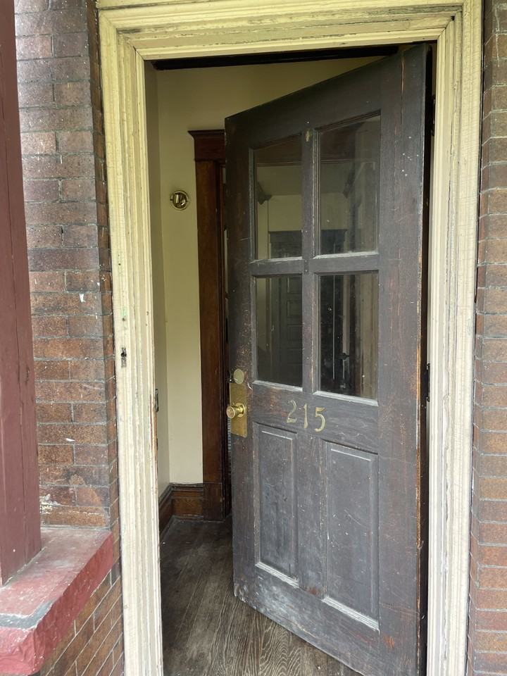 215 Park Ave #2 - Photo 2 of 20