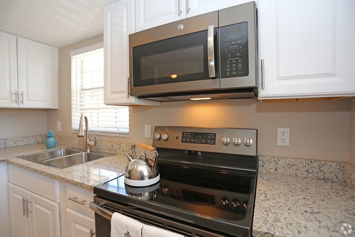 Imperial Village - Photo 6 of 31