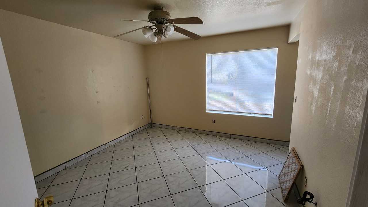 1934 Fort Hall Place - Photo 2 of 24