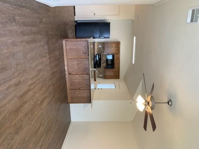 305 Olaf Dr #B - Photo 2 of 20