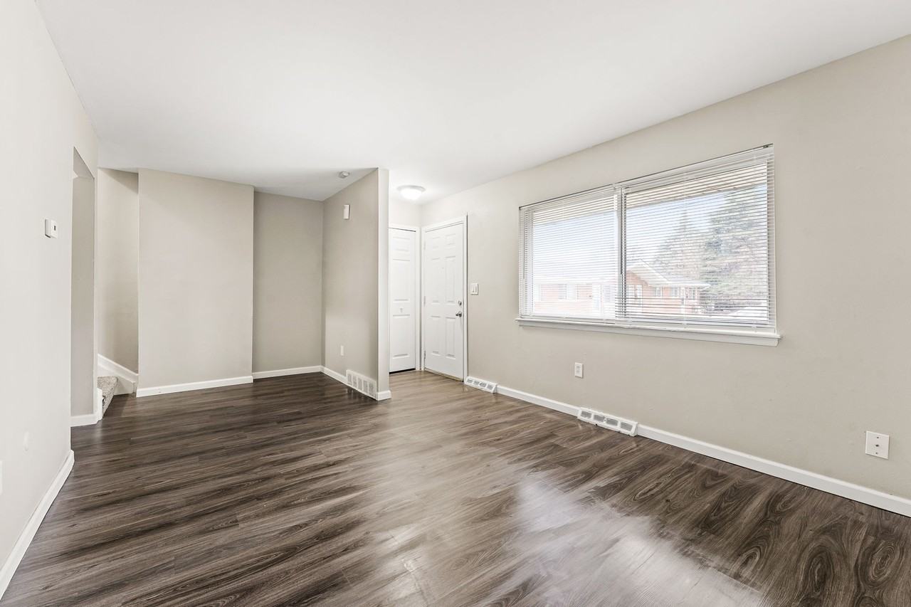 1026 Montie Rd #1026UPG - Photo 5 of 10