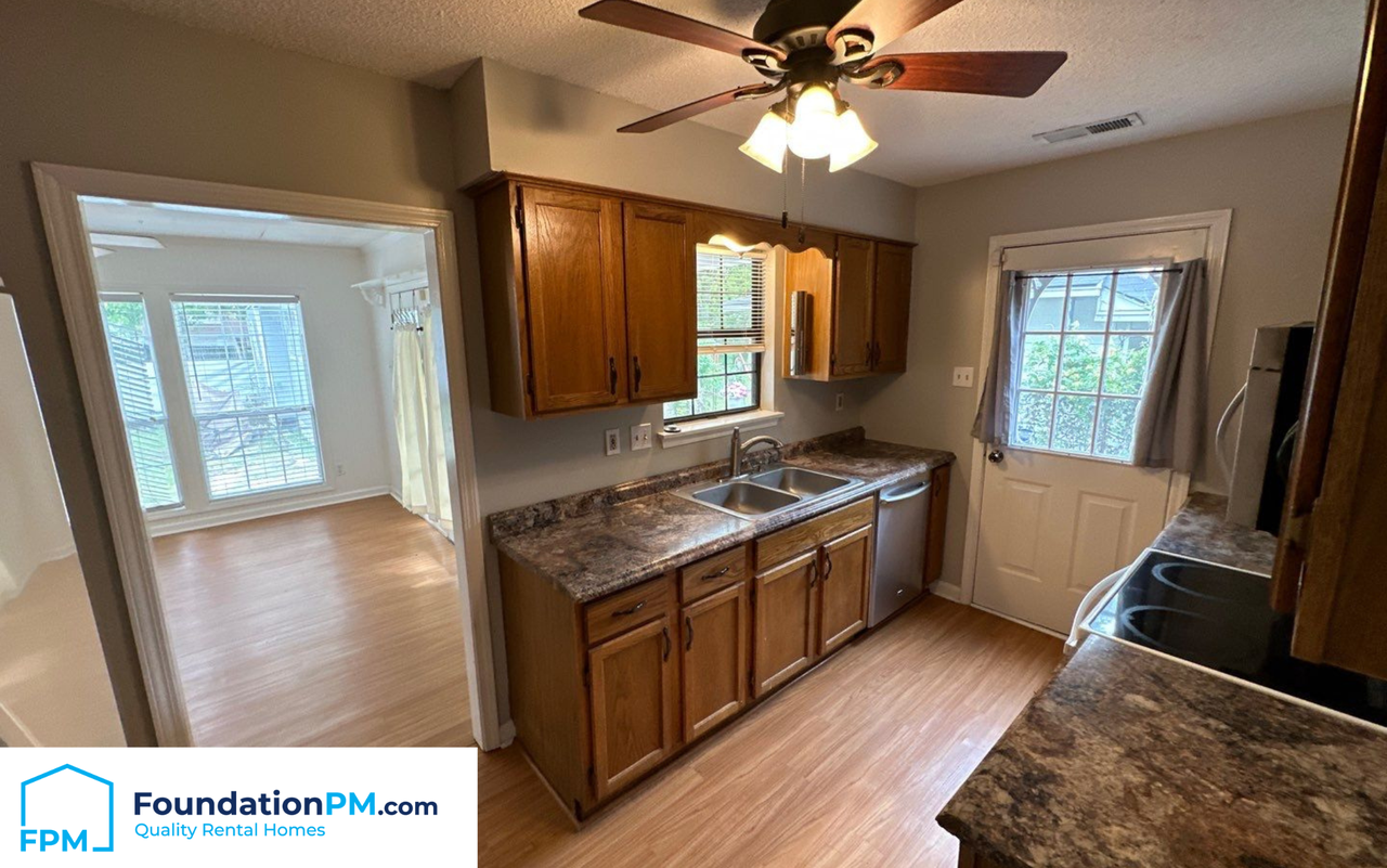 3801 Bowen Ave #1 - Photo 4 of 17