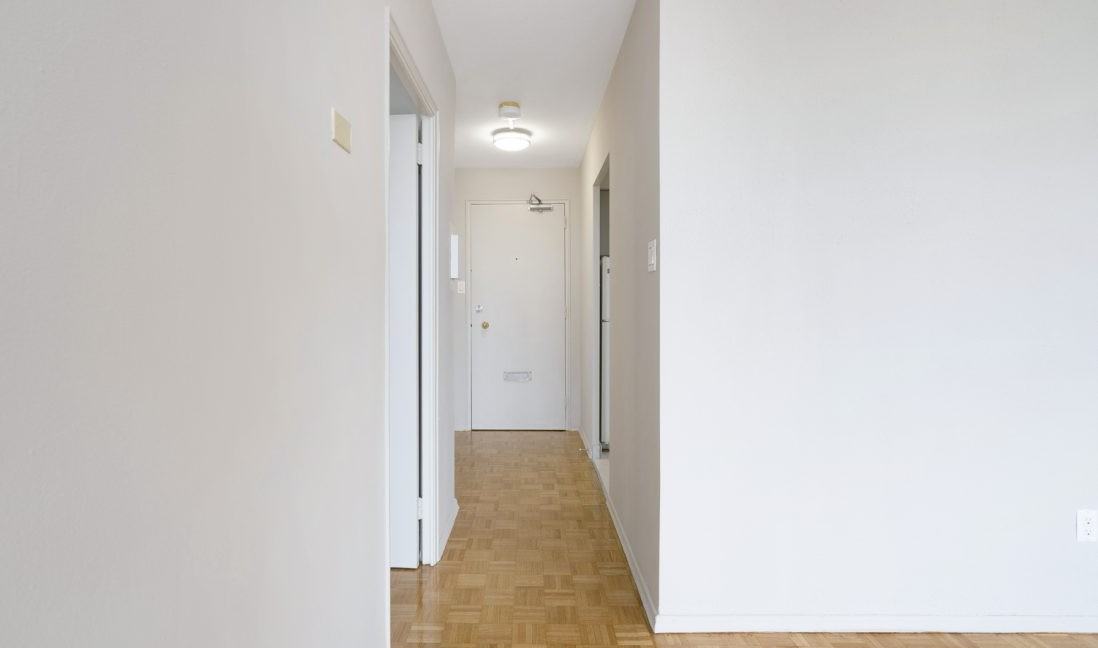 3201 Lawrence Ave East - Photo 5 of 17