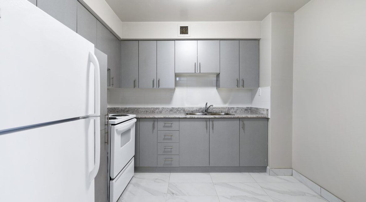 3201 Lawrence Ave East - Photo 6 of 17