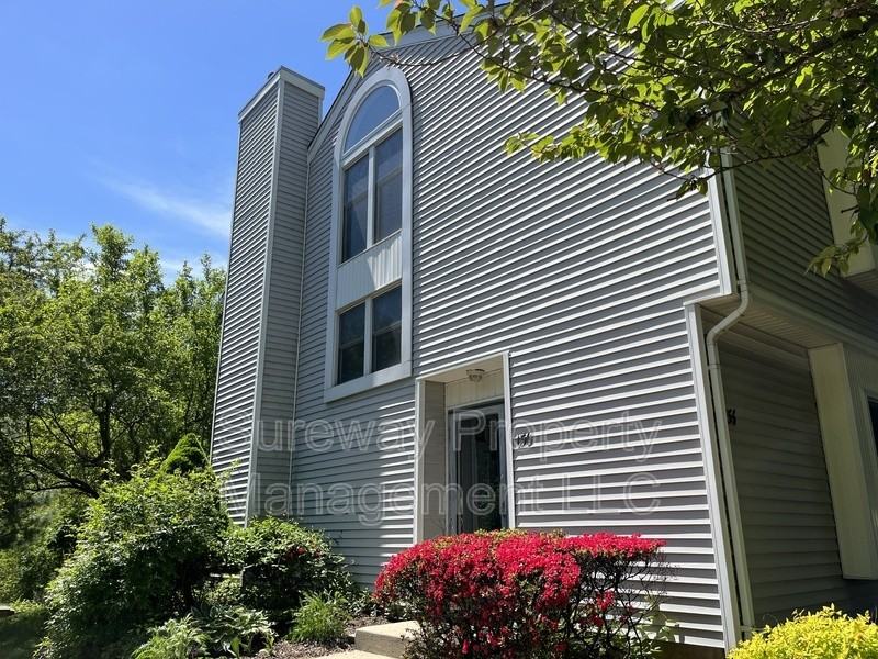 156 Baron Ln - Photo 2 of 9