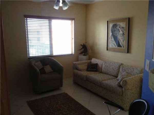 12529 Imperial Isle Drive 406 - Photo 3 of 6