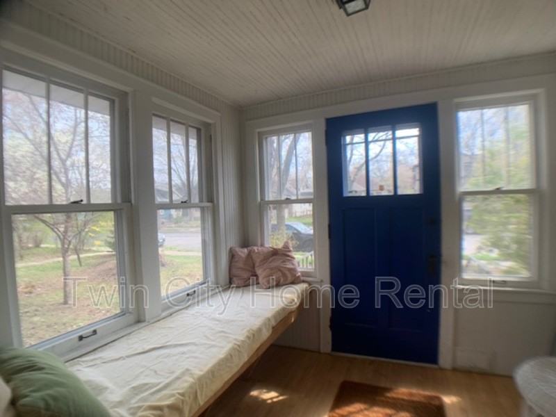 4434 46th Ave S - Photo 3 of 50