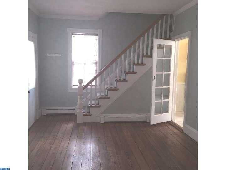 29 Lafayette St - Photo 2 of 22