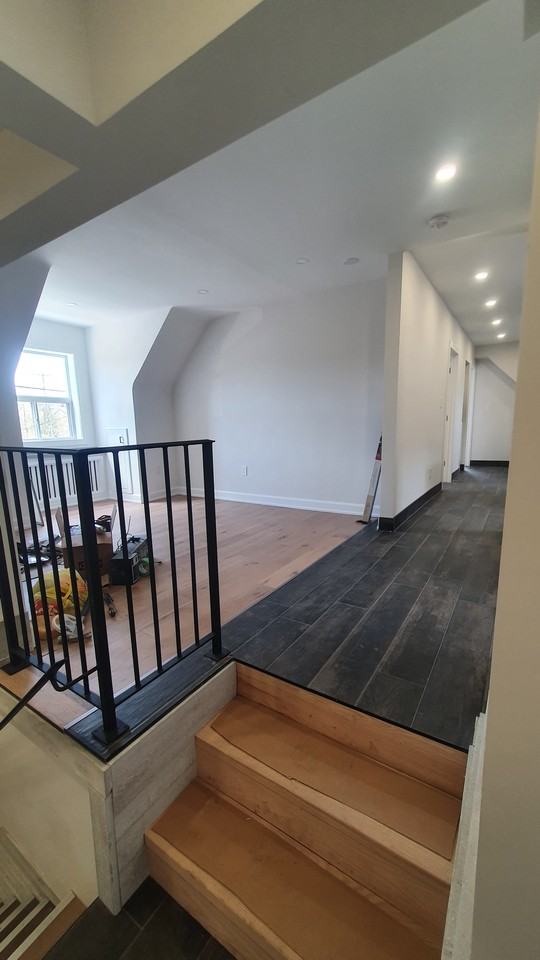 205 Locksley Avenue - Photo 3 of 15