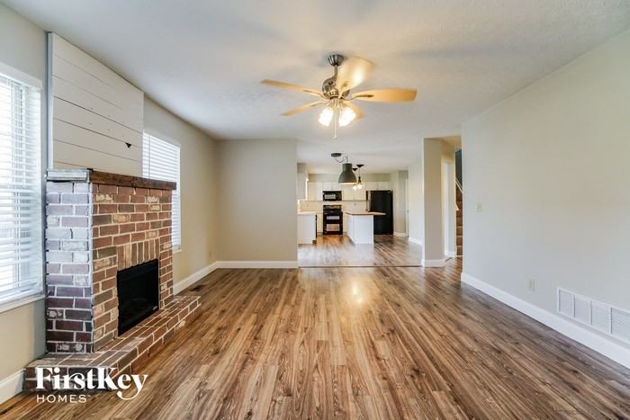 623 Rambling Brook Dr - Photo 3 of 15