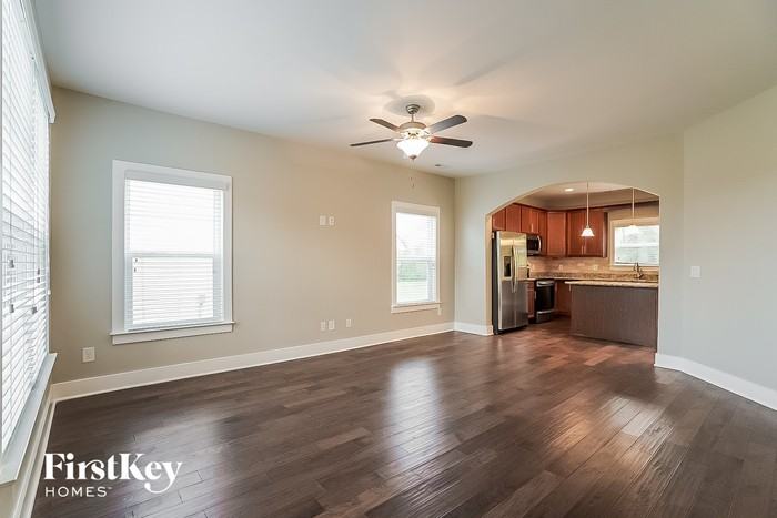 357 Lola Ln - Photo 2 of 15