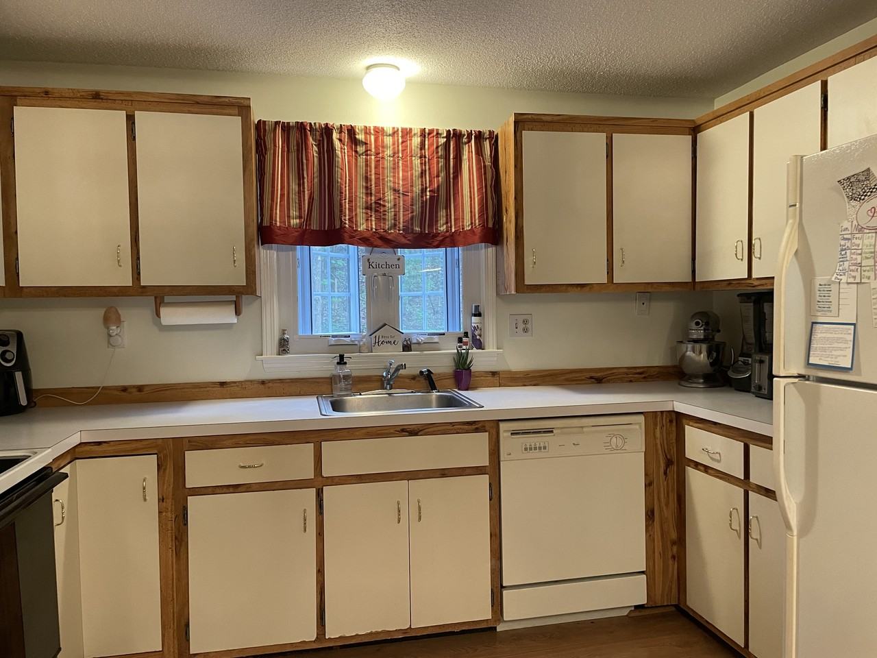 34 Winterwood Drive - Photo 2 of 12