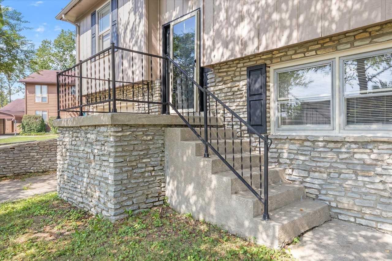 3404 Tishoff Ct #1 - Photo 2 of 23