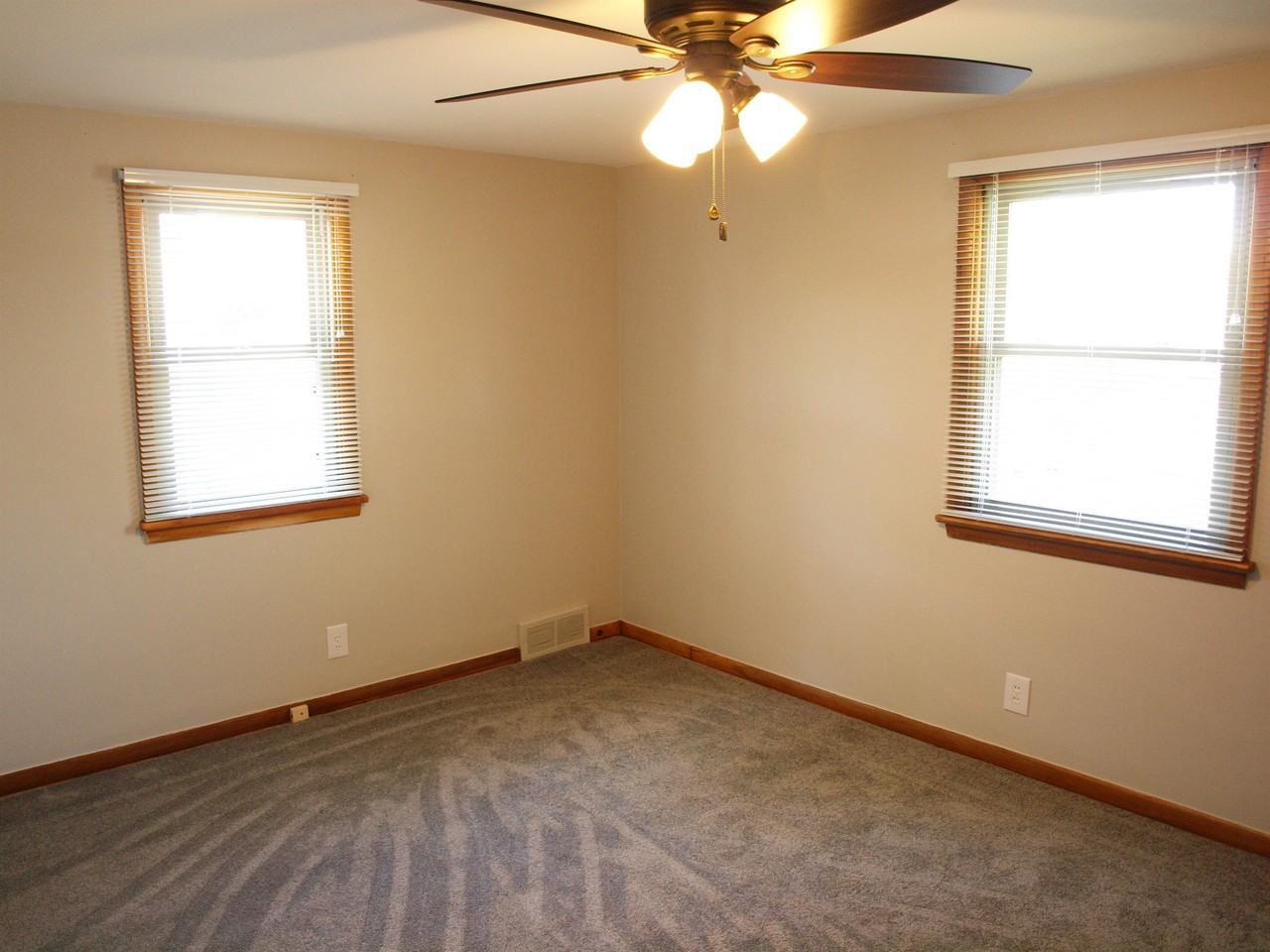 1224 Milford St Ne #1 - Photo 7 of 21