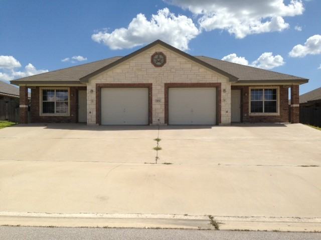 1406 Powder River Dr #B - Photo 2 of 2
