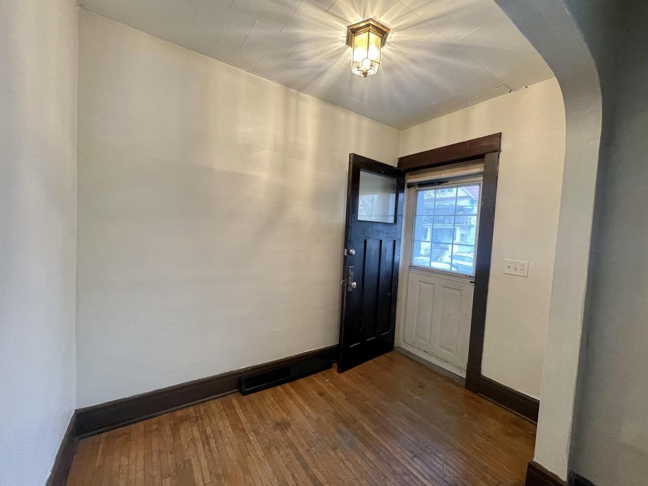 22 Remoleno St #1 - Photo 6 of 21