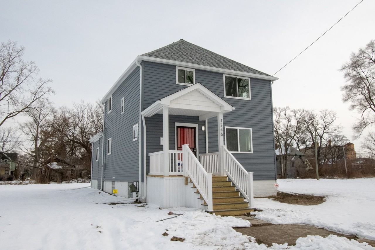 1746 Crane St #1 - Photo 2 of 50