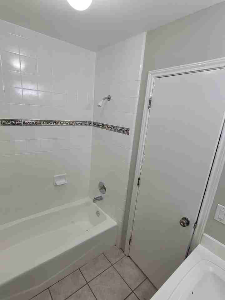 1811 West Kuhn - 13 #13 - Photo 6 of 8