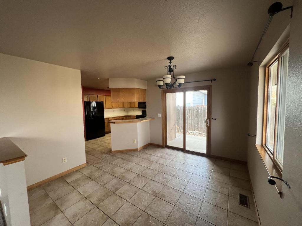3316 Collins Ave - Photo 3 of 21