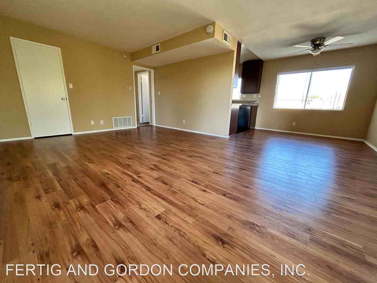 338 S. Arroyo Dr. - Photo 2 of 13