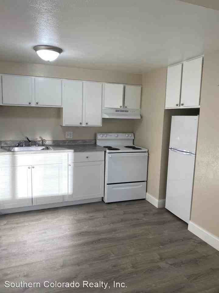 500, 506, 512 State Street - Photo 3 of 11