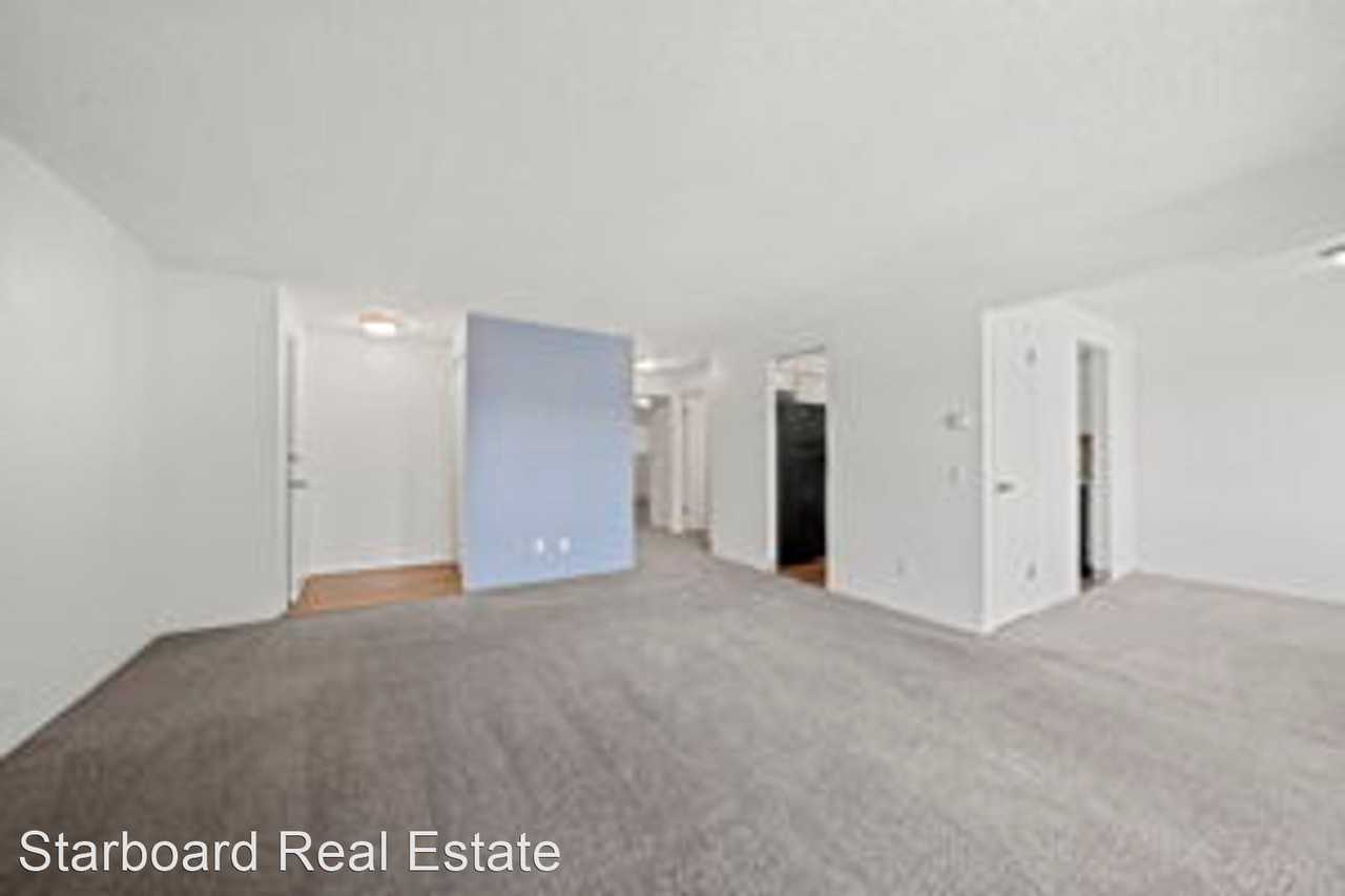 2002 Magnuson Way - Photo 2 of 34