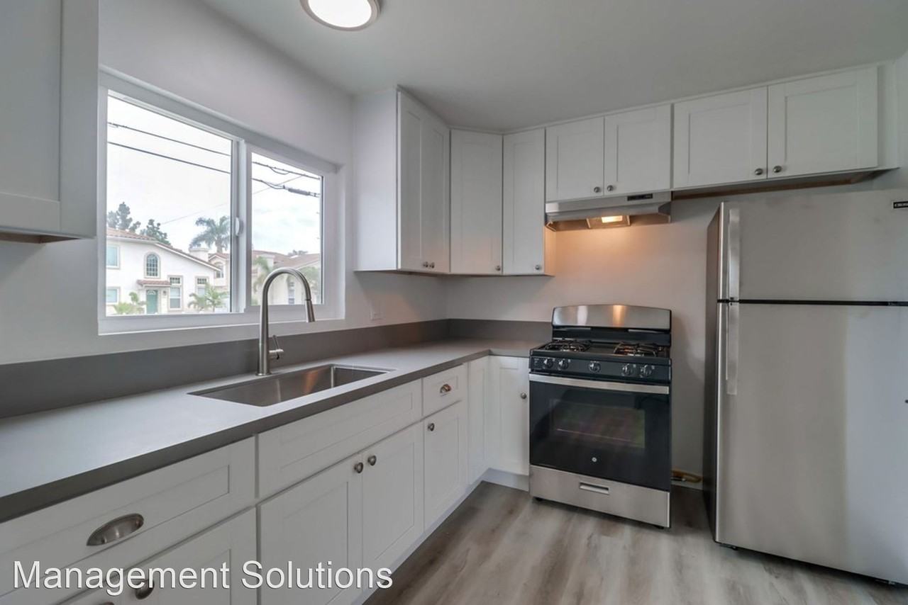 1443-1447 Holly Avenue - Photo 3 of 13