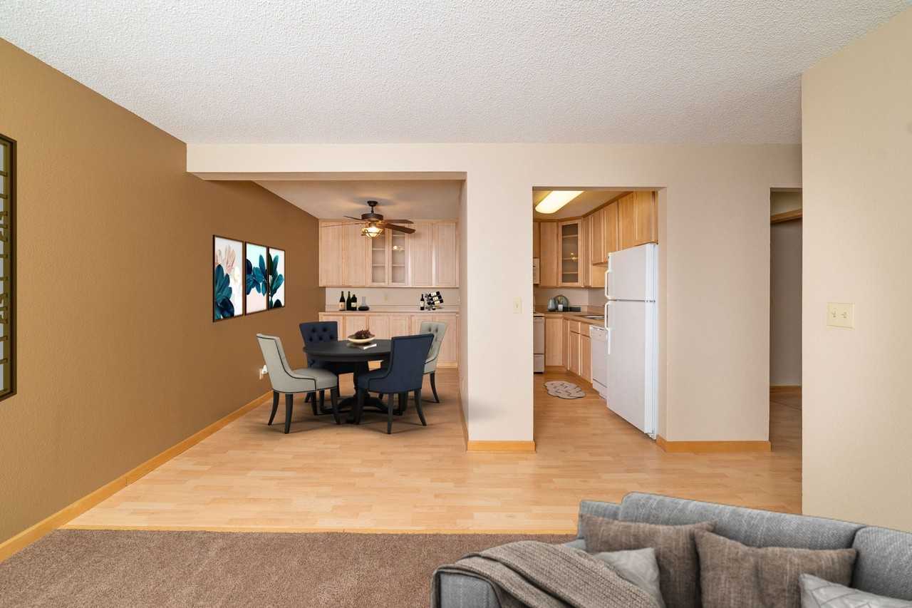 Sun Cliffe - Photo 7 of 20