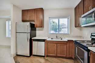 823 15th Ave Se - Photo 1 of 1