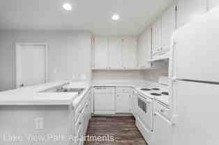 Welcome home to Lake View Park! - Photo 1 of 1