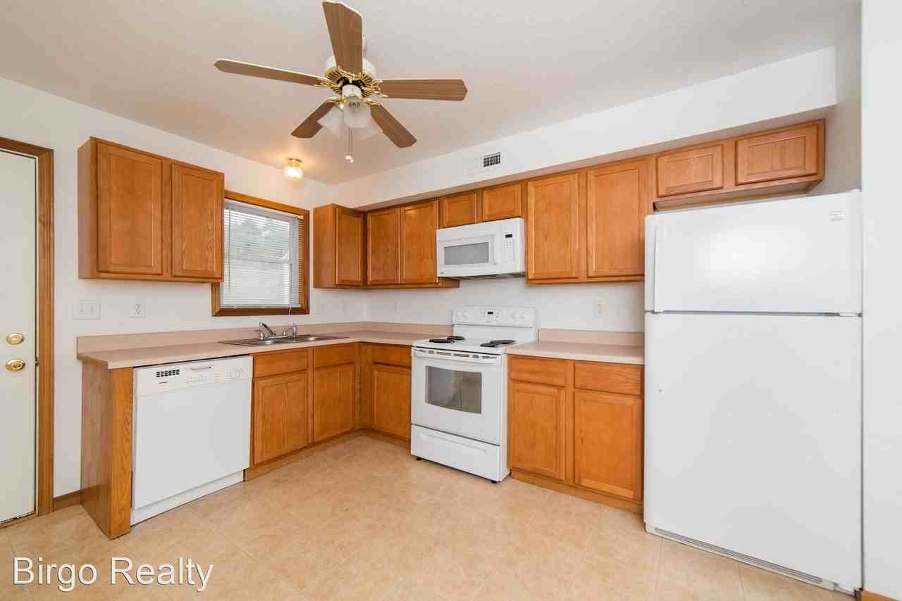 Pinnacle Heights Apartments - Photo 2 of 50