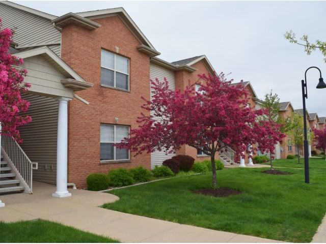 Crowwood Pointe by Royse + Brinkmeyer - Photo 2 of 15