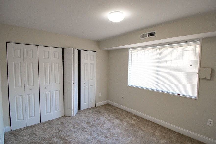 Glen Willow Apartments - Photo 7 of 50