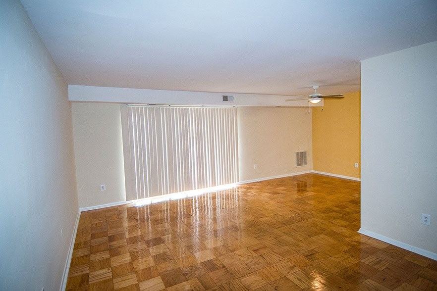 Spring Ridge Apartments - Photo 5 of 50