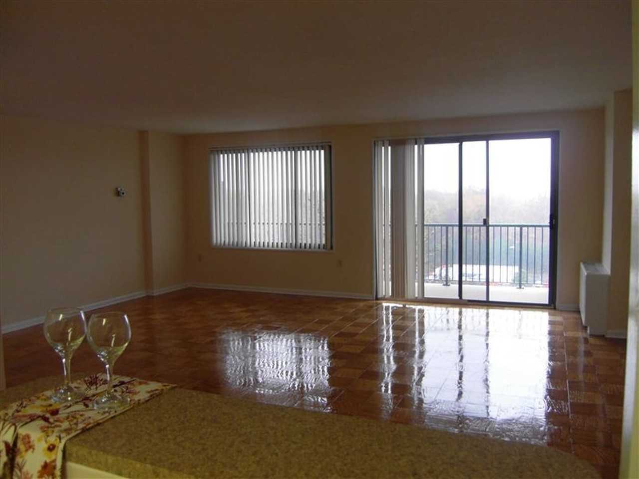 Steward Tower Apartments - Photo 5 of 50