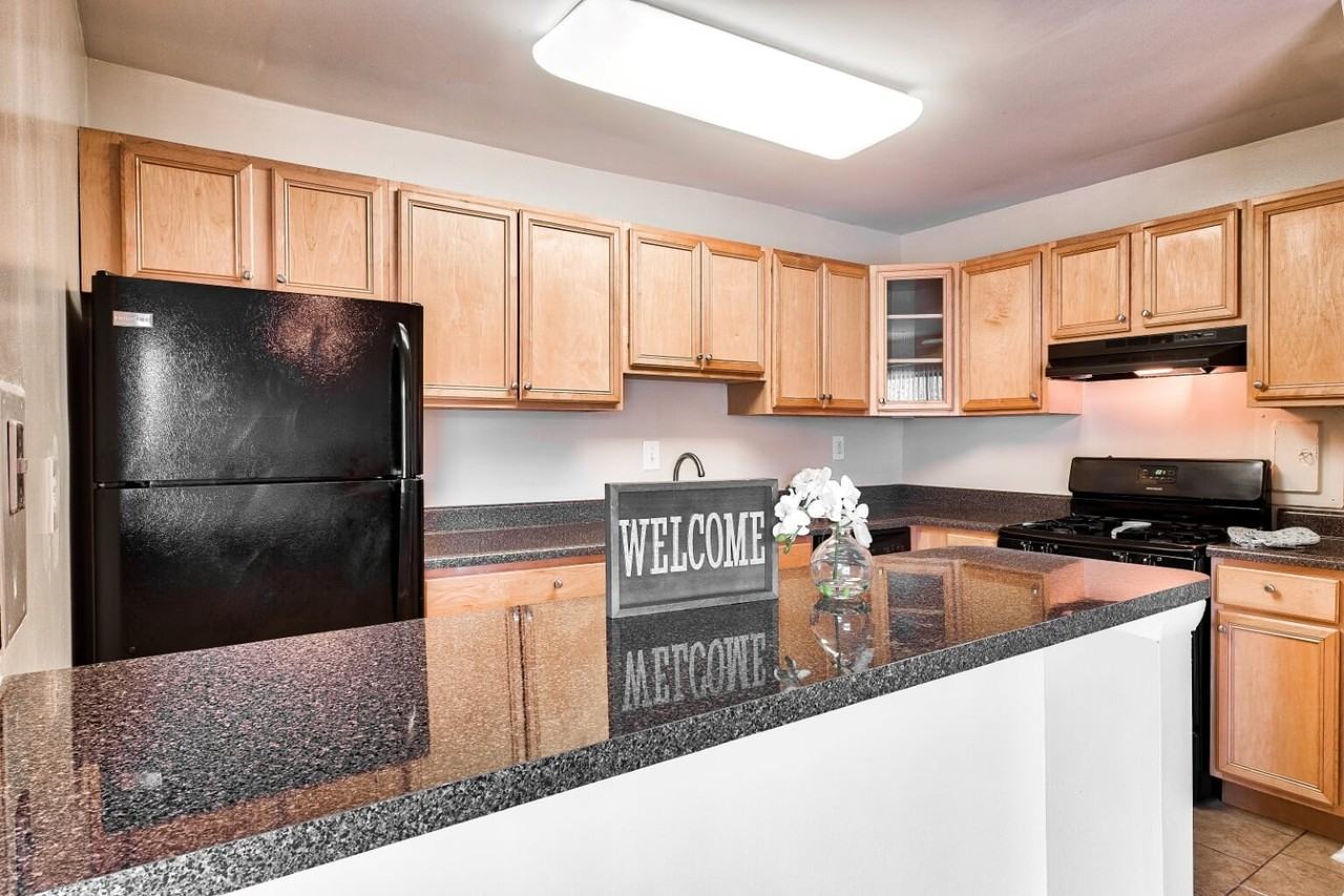 Ashley Apartments - Photo 7 of 50