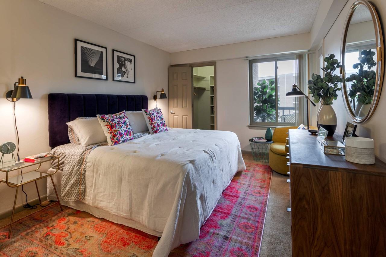 Falls Green - Photo 4 of 5