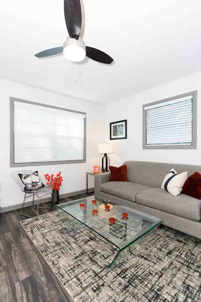 Myrtle Street Apartments - Photo 7 of 11