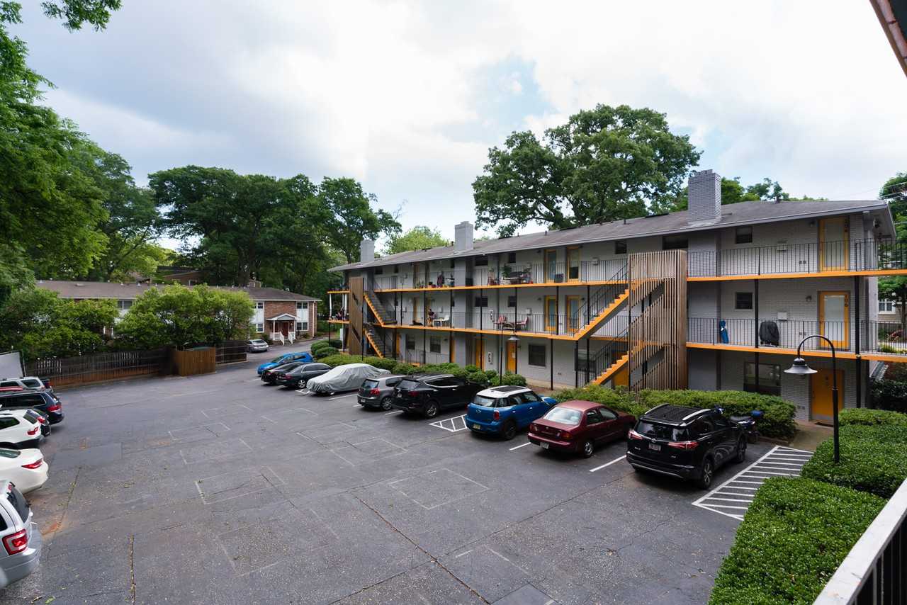 Myrtle Street Apartments - Photo 2 of 11