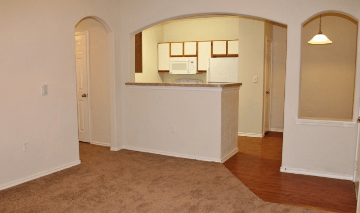 Elan Gardens Apartments - Photo 5 of 42