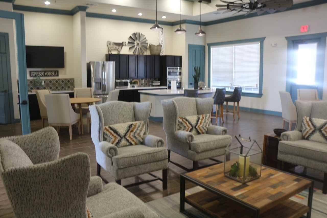 La Stella Independent Senior Living Apartments - Photo 2 of 9